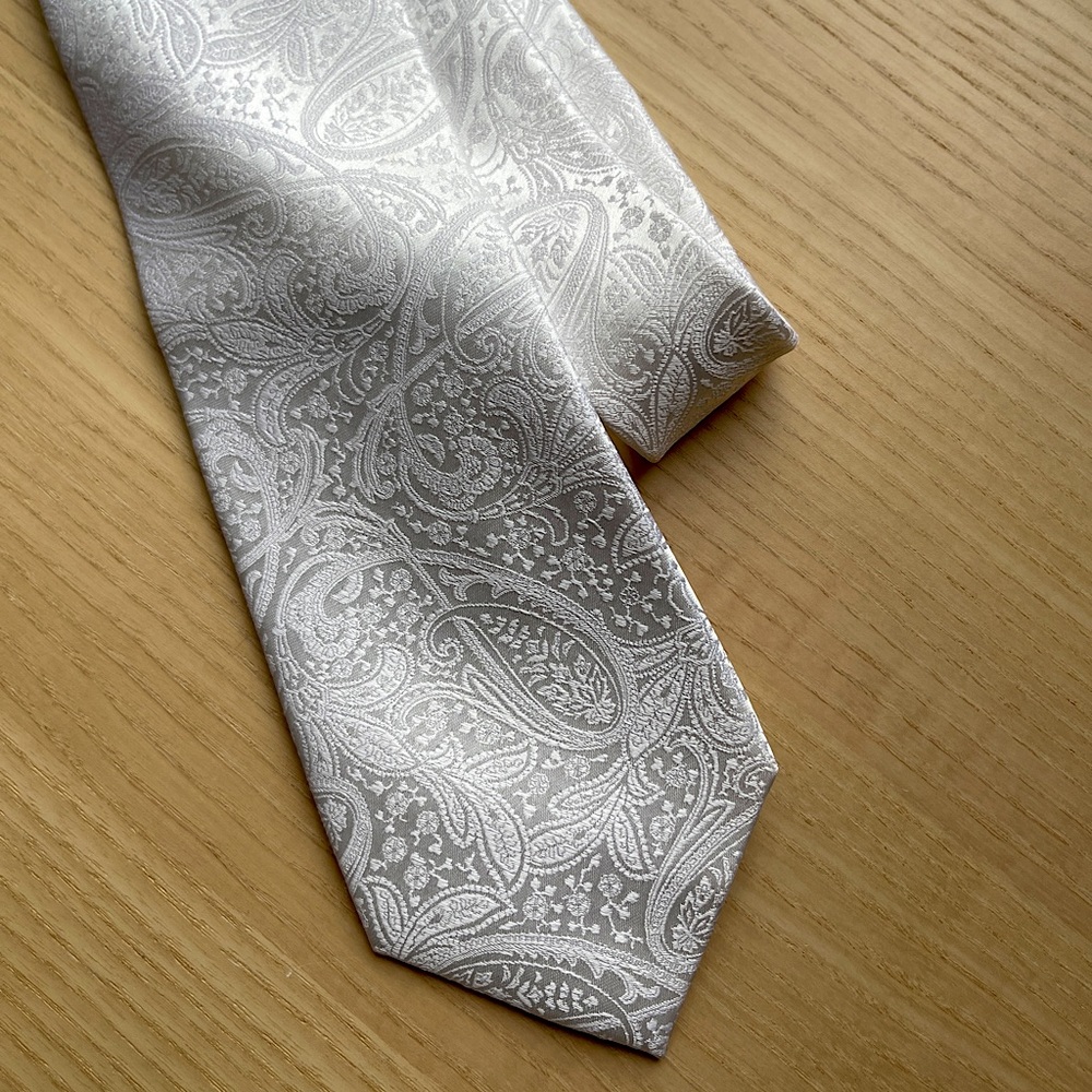 White Paisley Tie